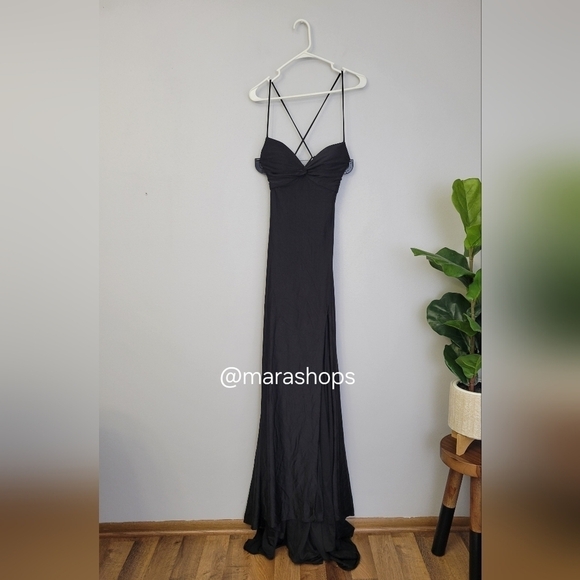 La Femme Sweetheart High Slit Strappy Back Prom Dress 28536 - Picture 3 of 6